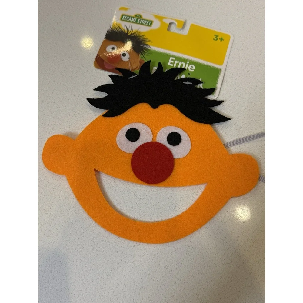 Sesame Street‎ Character Felt Masks Set Of 4 New Oscar Big Bird Burt Ernie